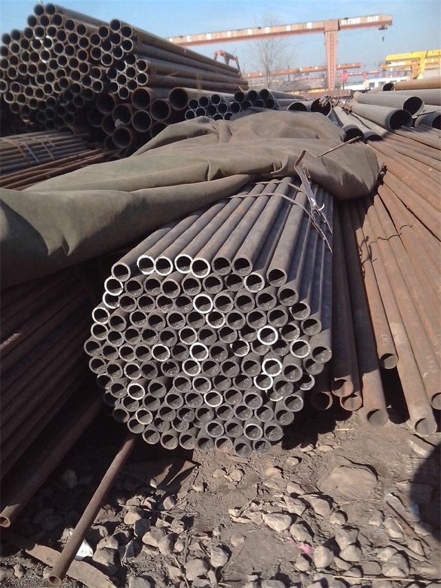 巴中小口径无缝钢管