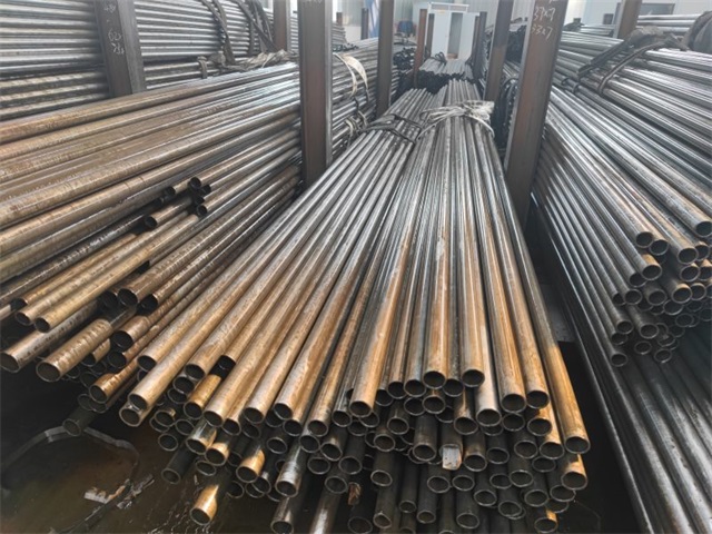 巴中35CrMo精密无缝钢管